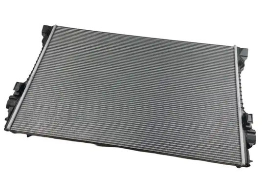 Alumini 99610613151 Serbatoio dell'acqua della rete di raffreddamento del radiatore del motore