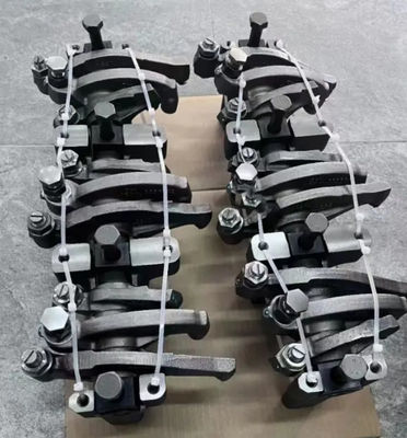 QSM11 Escavatore motore diesel montaggio completo del braccio rocker 4003905 4003906