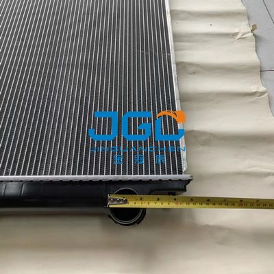 Escavatore 4448338 del radiatore Zax200 del serbatoio di acqua Zax200-6