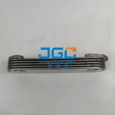 I supporti sistemi di raffreddamento componenti del dispositivo di raffreddamento 6D34 del centro dell'olio il camion diesel di riserva ME033678