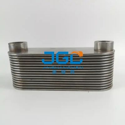 Il centro del radiatore dell'olio VOE20450897 20715681 delle componenti del motore dell'escavatore EC240 EC290