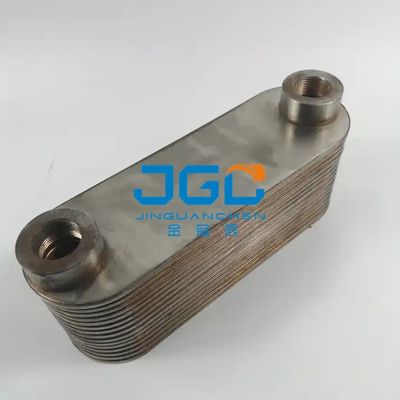 Il centro del radiatore dell'olio VOE20450897 20715681 delle componenti del motore dell'escavatore EC240 EC290