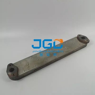 Il centro 34339-03100 di radiatore dell'olio del pezzo di ricambio E320B E320C E320D delle componenti del motore