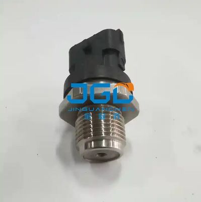 Motore comune di Component SK135-8 SK140-8 dell'escavatore del sensore VA32G6109100 di pressione della ferrovia
