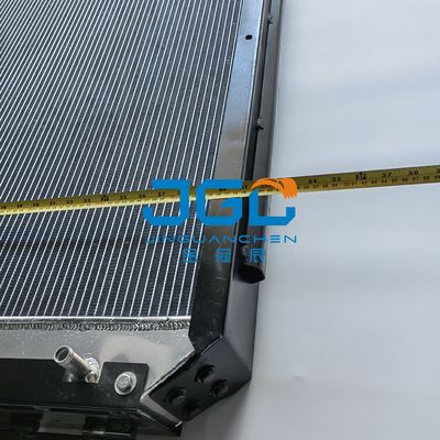 Escavatore Fitting Aluminum del sistema R215-7 di raffreddamento ad acqua del radiatore del carro armato piccolo