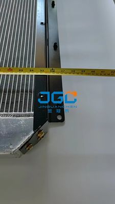 Parti di Parts Engineering Machinery dell'escavatore del radiatore del serbatoio di acqua EC210