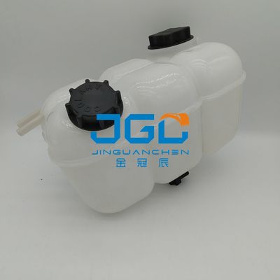 L'escavatore Accessories 17411509 17411510 si applica al serbatoio di acqua ausiliario di EC200D EC210D