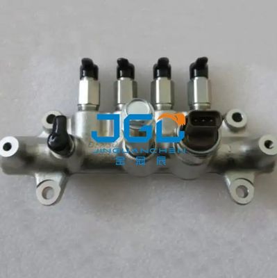 Escavatore comune ad alta pressione Parts dell'iniettore 8-97306063-4 della ferrovia degli accessori ZX240-3 del motore