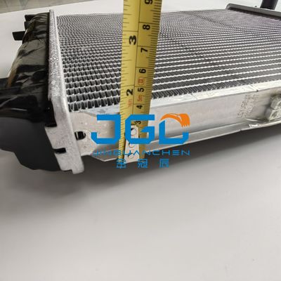 Escavatore Accessories RC411-42300 del motore D1703 del radiatore KX91-3 U35 U35-3 del serbatoio di acqua
