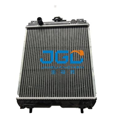 Escavatore Accessories RC411-42300 del motore D1703 del radiatore KX91-3 U35 U35-3 del serbatoio di acqua