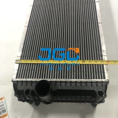 Scavatori R485 R480LC-9S Serbatoio dell'acqua Radiatore 11QB-45020 Parti di macchine di ingegneria