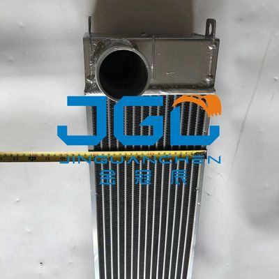 Escavatore Construction Machinery Parts di PC240-8 MO Diesel Engine Intercooler 206-03-24170