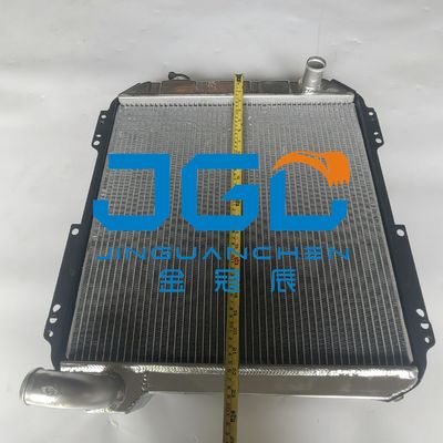 EX60-5 Radiatore a serbatoio d'acqua 366829 4397053 Parti di escavatori Parti meccaniche
