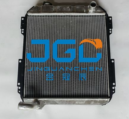 EX60-5 Radiatore a serbatoio d'acqua 366829 4397053 Parti di escavatori Parti meccaniche