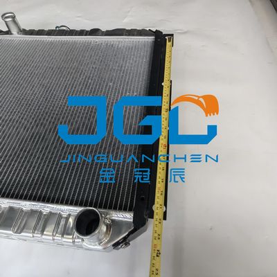 E120B E110B Parti di escavatori Serbatoio d'acqua Radiatore 5I-5575 Parti di macchine di ingegneria