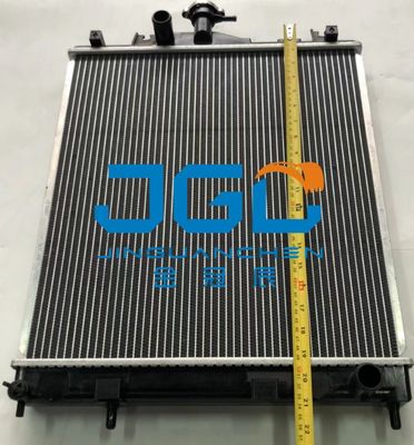 PC35R-8 Acquisti di radiatori per serbatoi per escavatori Componenti del sistema di raffreddamento