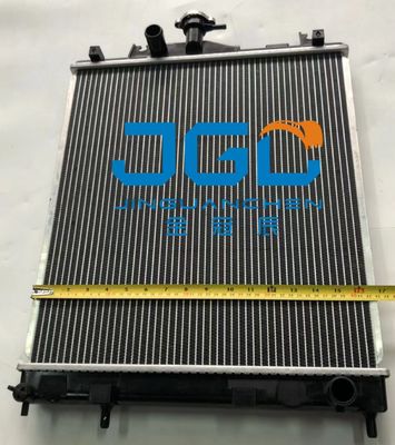 PC35R-8 Acquisti di radiatori per serbatoi per escavatori Componenti del sistema di raffreddamento