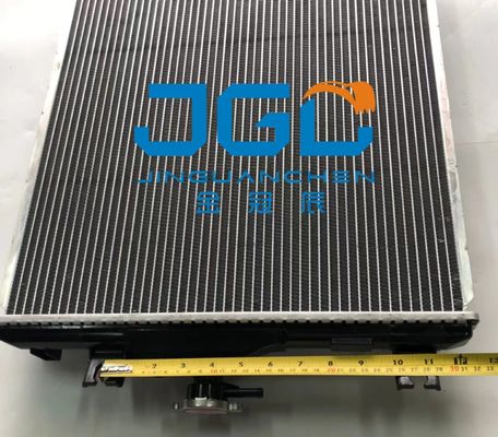PC35R-8 Acquisti di radiatori per serbatoi per escavatori Componenti del sistema di raffreddamento