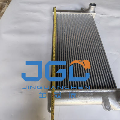 ZAX200 ZAX200-6 ZAX200-1 EX200-6 Radiatore per motore diesel 4448338 4424522 4448104 DBX1900009