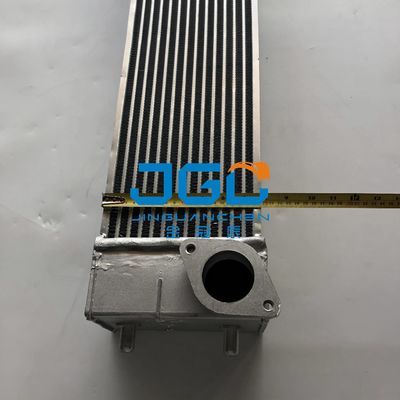 PC200-8 Radiatore raffreddatore ad olio per raffreddamento idraulico di escavatori 20Y-03-41651