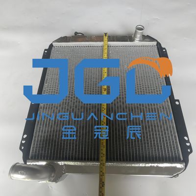 EX60-5 Radiatore a serbatoio d'acqua 366829 4397053 Parti di escavatori Parti meccaniche