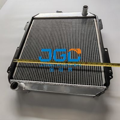 Automazione EX60-5 4366829 4397053 Assemblaggio di escavatori Radiatore Serbatoio dell'acqua Radiatore dell'acqua