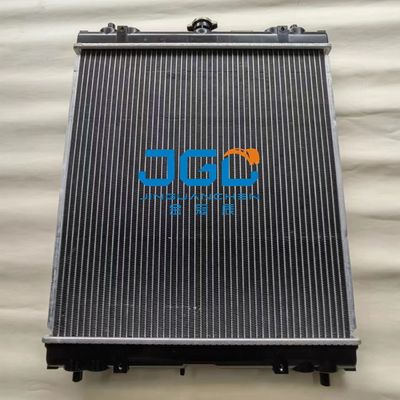 Assemblea 4479181 EX70 del centro del radiatore del carro armato di Spare Parts Radiator dell'escavatore