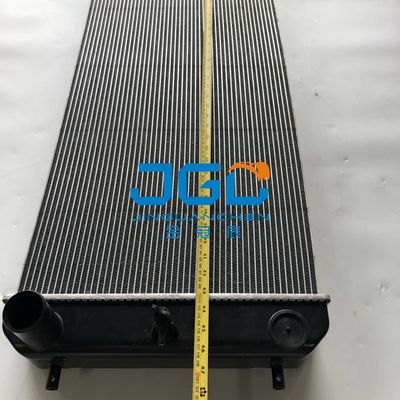 Parti di macchine per la costruzione ZAX200-5B Serbatoio idrico Radiatore 4668378 Parti di escavatori