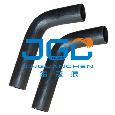 Escavatore E200B E120 Tubo di gomma tubo superiore e inferiore Radiatore Tubo d'acqua 964188 Tubo di tubo d'acqua