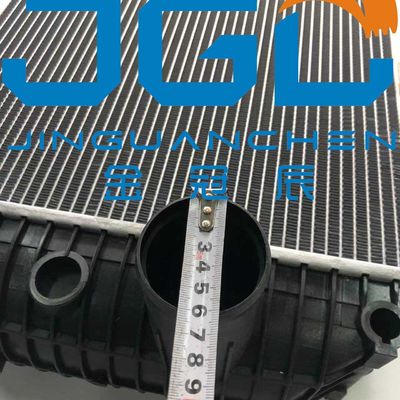 Escavatore E345d2 E349D2 Serbatoio idrico radiatore 372-8883 383-6407 3852618 3728885