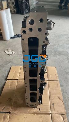 Parti di motori diesel per escavatori 4HK1 6hk1 Testa di cilindro Assy 4HK1 Assemblaggio testa di cilindro 8980083636
