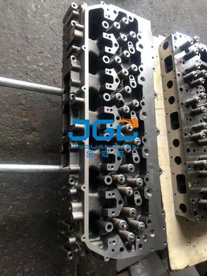 3124207 3323619 3117226 Testa del cilindro C9 C12 C13 C15 C18 Testa del motore Per 3304 3306 E320D E336D E330D E345D 2134360