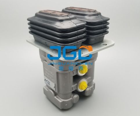EC210B EC240B EC480D E307D E312BC E320B E306E Volvo Calcio della valvola del pedale dell'escavatore 14612097 14515047