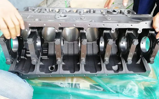 PC200-7 Escavatore 6D102 Motore cilindro blocco 6731-21-1170