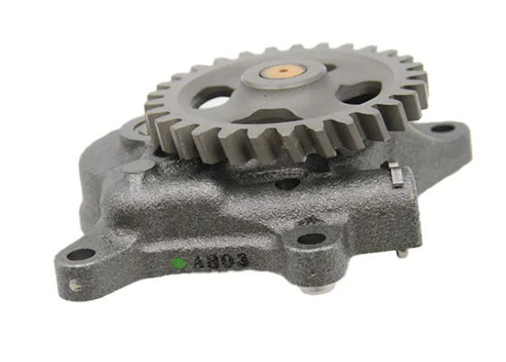 Scavatori 8-94390414-1 8943904141 Parti del motore Pompa di olio 6HK1-T