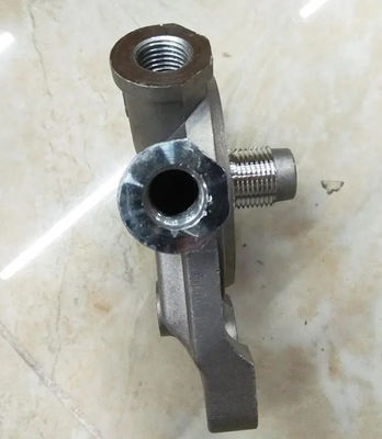 6D31 6D14 Testa del filtro dell'olio motore KS568C Testa del filtro del carburante per escavatore Per 200B E200B