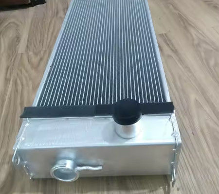 E312D2 Radiatore 310 Quadratura Serbatoio Ingegneria Applicazioni per escavatori