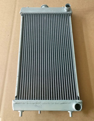 PC20 PC14MR-3 PC27MR-2 PC30MR-2 PC35MR-3 PC16MR-3 Radiatore per escavatore 22L-03-21111