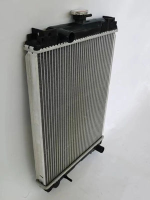 PC30 PC30MR-1 PC35 PC35MR-1 PC38UU-3 Radiatore per escavatore 21U-03-31102