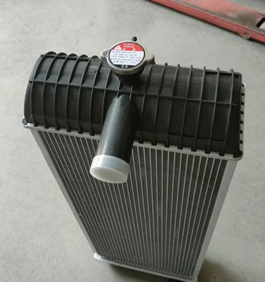 R130-9 R140-9 R150-9 Radiatore per escavatore 11Q4-44021 1BQ4-44000 1BQ4-44001