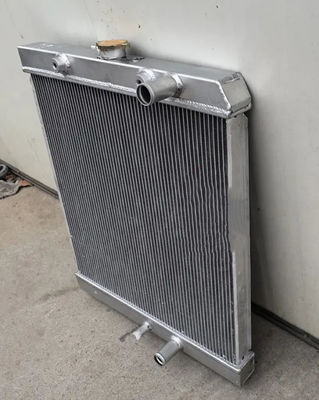 R80-7 Radiatore Nuovo radiatore per escavatore di alta qualità Materiale in alluminio