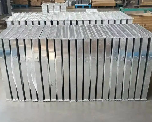 Materiale di alluminio per radiatori per escavatori di alta domanda SK200-3