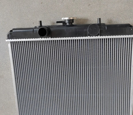 184015-44501 18401544501 Ingegneria meccanica Radiatore per escavatori Compatibile con YM VIO75-B VIO-80 Radiatore per escavatori