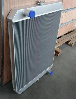 SY135-8 Excavator Tank Water Radiator Materiale di alluminio Vendite di fabbrica