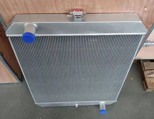 SY135-8 Excavator Tank Water Radiator Materiale di alluminio Vendite di fabbrica