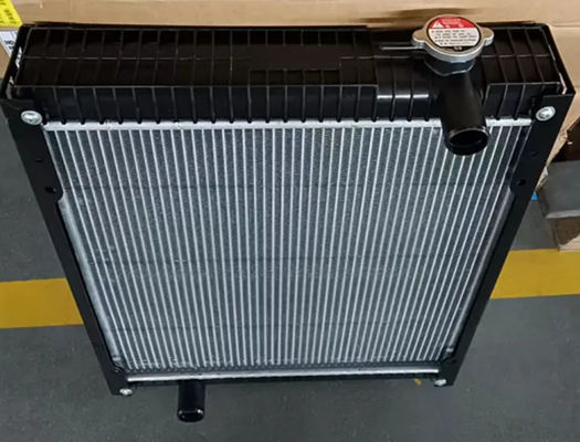 EC55 EC55C EC55A EC55-7 EC60 EC60C EW60C EW60 Radiatore per escavatori 1463055