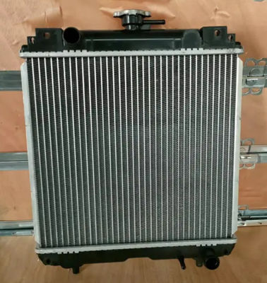 Radiatore per KX61-3 KX71-3 Escavatore Buona qualità per applicazioni ingegneristiche