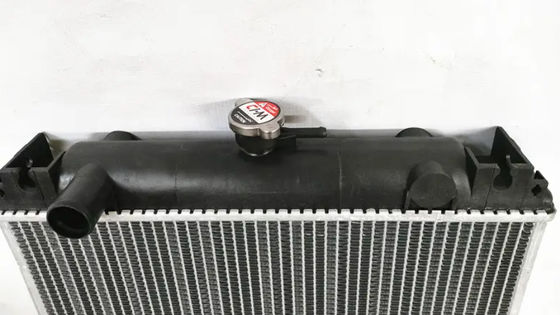 Radiatore in alluminio di alta qualità per scavatori Kubota-588 Factory Direct
