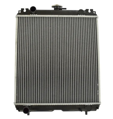Radiatori Scavatori Serbatoio idrico Kubota 488A U488A Applicazione ingegneristica