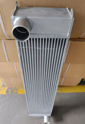 ZAX330-3 ZAX350-3 ZAX360-3 ZAX400-3 Intercooler di carica Air Cooler 4649914 Per escavatori